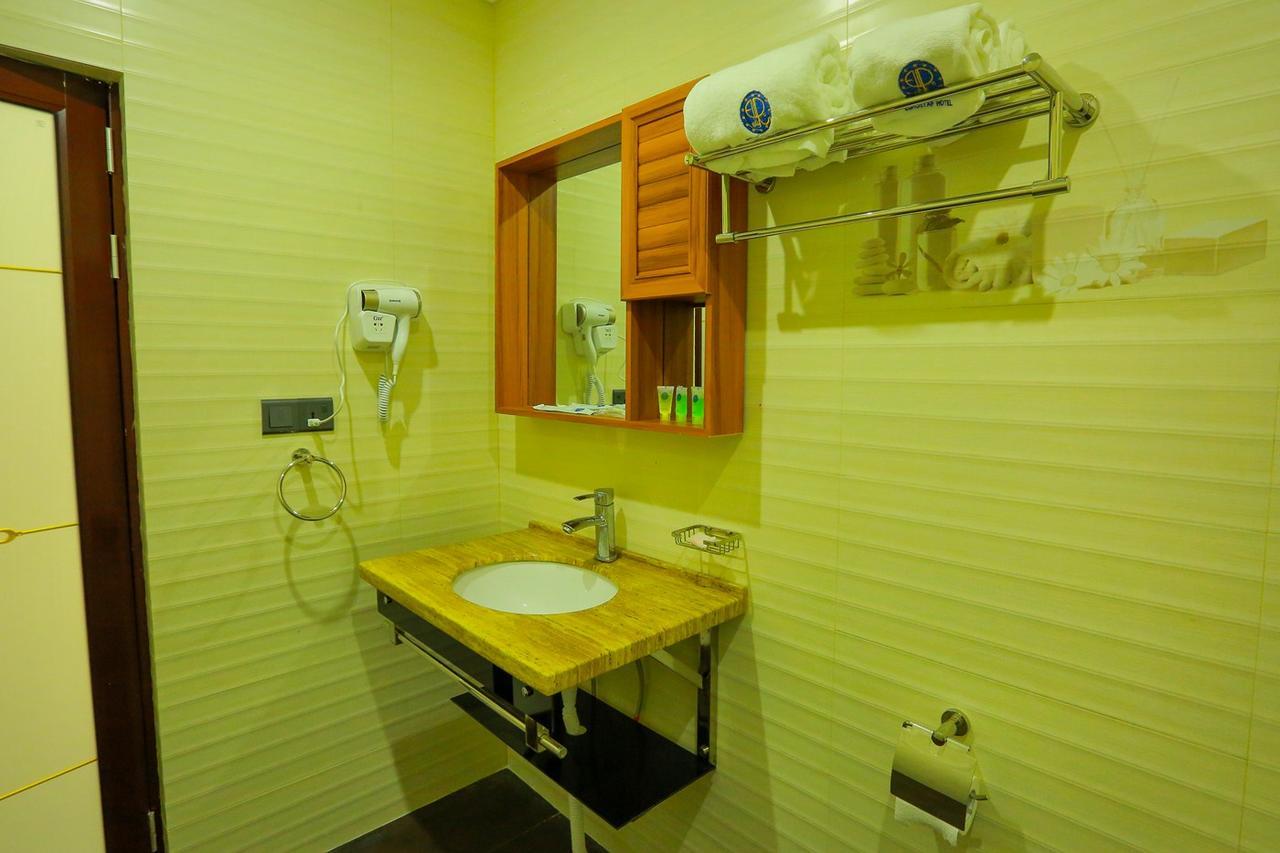 Euro Star Hotel 4*