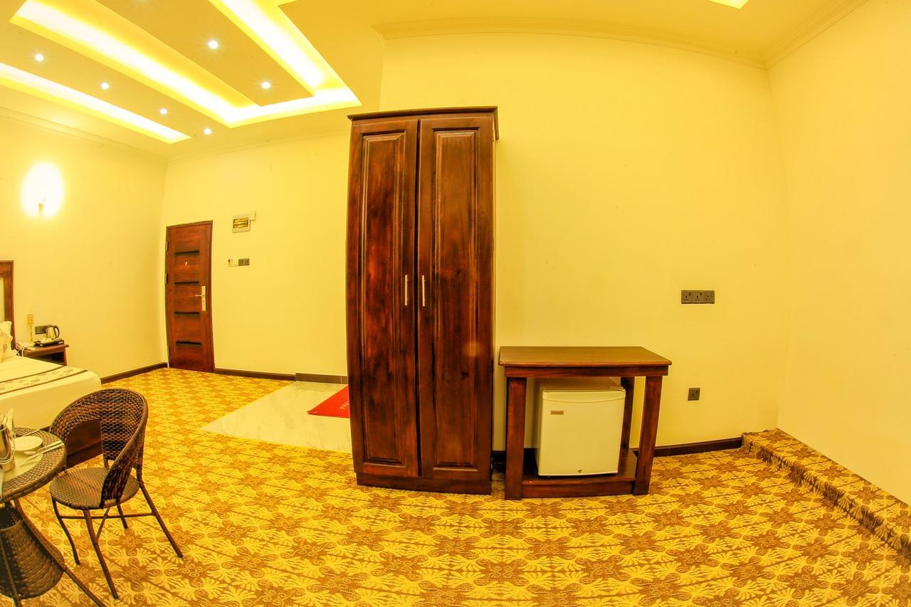 Euro Star Hotel 4*